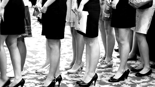 超八成女性認為職場存性別歧視，女碩士感受最強烈｜美通社頭條