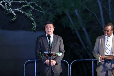 王文彪在頒獎現場發(fā)言